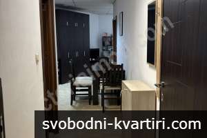 Студио под наем в центъра Студио под наем в центъра