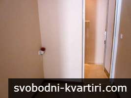 Партерен магазин в широк център Партерен магазин в широк център