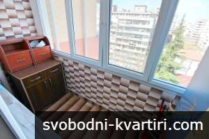 Център тристаен апартамент обзаведен #1751290431