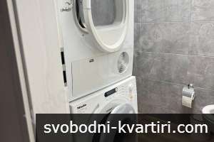 Двустаен луксозен апартамент със ЗАКРИТО ПАРКОМЯСТО!