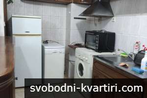 Дава се под наем двустаен апартамент в Кючук Париж