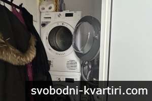 Тристаен апартамент след ремонт в кв. Чолаковци