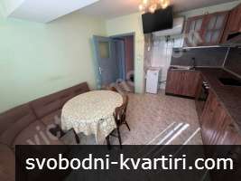 Тристаен апартамент до пети корпус Тристаен апартамент до пети корпус