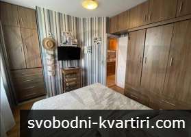 Дава се под наем тристаен апартамент в Лятно кино Тракия!