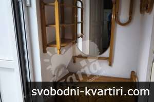 Етаж под наем с малък двор до Пети Корпус на ВТУ
