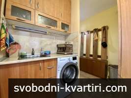Славейков тристаен апартамент обзаведен #1747136876