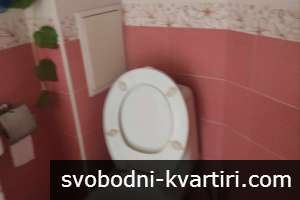 Даваме под наем двустаен апартамент в центъра на Пловдив