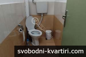 Тристаен апартамент в кв. Колю Фичето