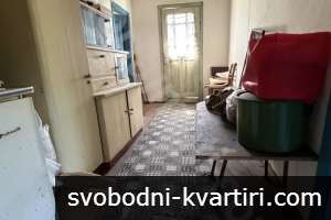Панорамен имот в с. Пъровци Панорамен имот в с. Пъровци