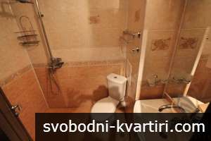 Център тристаен апартамент обзаведен #1744626407