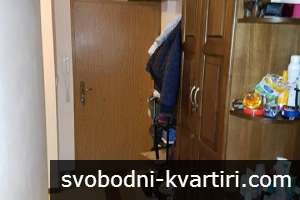 Отличен газифициран тристаен кв. Акация