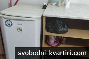 Даваме под наем стая в кв. Кючук Париж Даваме под наем стая в кв. Кючук Париж