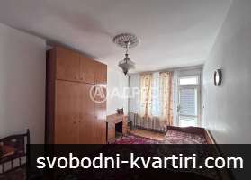 Тристаен апартамент под наем 653256