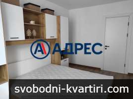 Тристаен нов апартамент в централната зона на града