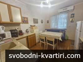 Лазур двустаен апартамент обзаведен #1751893275