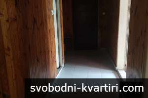 Дава се под наем четиристаен апартамент в Тракия