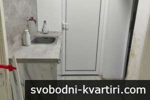 Даваме под наем търговско помещение в центъра на Пловдив Даваме под наем търговско помещение в центъра на Пловдив