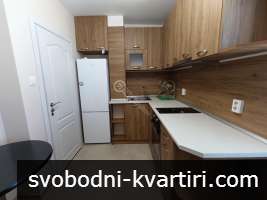Двустаен апартамент в кв. Колю Фичето