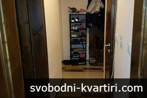 Отличен газифициран тристаен кв. Акация