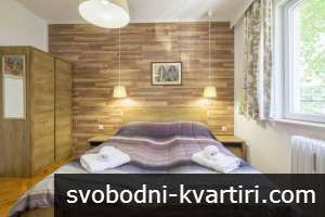 Четиристаен апартамент под наем в центъра на София