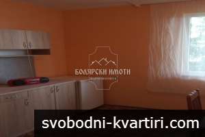 Тристаен в Акация Тристаен в Акация