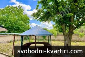 Двуетажна къща с условия за живот, село Никюп Двуетажна къща с условия за живот, село Никюп