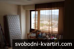 Двустаен лукс до Стадиона
