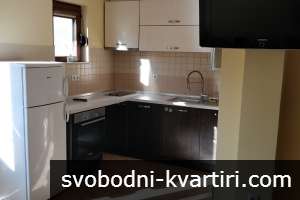 Двустаен апартамент със собствен двор Двустаен апартамент със собствен двор