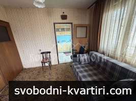Монолитна двуетажна къща в с.Присово