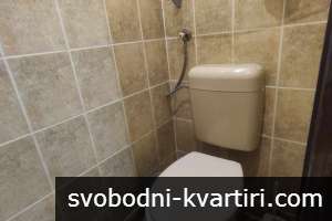 Давам под наем тристаен напълно обзаведен апартамент в КичукПариж до ПОЩАТА ,ЛИДАЛ И КАУФЛАНД И 1РПУ.Жилището е след осн