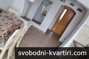 Тристаен апартамент в Христо Смирненски