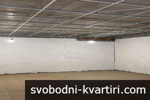 Офис/Магазин/Студио под наем в Идеален Център
