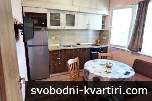 Център тристаен апартамент обзаведен #1750142898