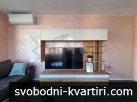 Дава се под наем двустаен апартамент в Колхозен Пазар!