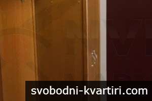 Дава се под наем тристаен апартамент в Колхозен пазар!