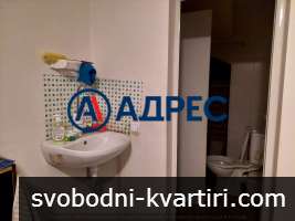 Търговско помещение(магазин) на две нива в широк център