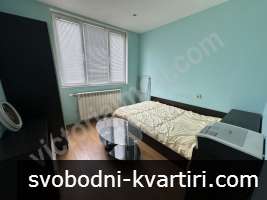 Тристаен апартамент в кв. Акация