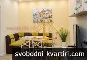 Тристаен апартамент - Център, Варна (Обява N:577174)