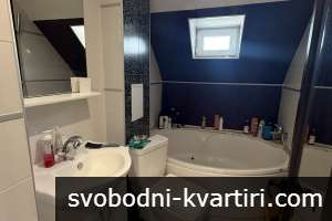 Тристаен апартамент в кв. Баларбаши