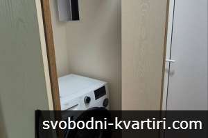 Даваме под наем тристаен апартамент в центъра на Пловдив Даваме под наем тристаен апартамент в центъра на Пловдив