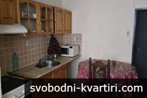 Самостоятелна къща в кючук париж с паркомясто