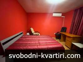 Тристаен апартамент,под наем, Конфуто