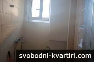 Давам под наем  двустаен-спалня,хол с дневна и бокс  за300евро напълно обзаведен