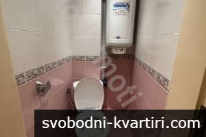Двустаен климатизиран апартамент в началото на Зона Б