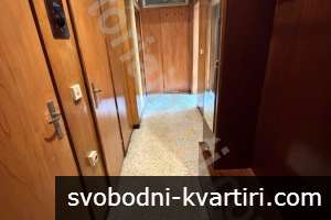 Тристаен апартамент в кв. Чолаковци