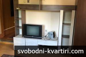 Дава се под наем тристаен апартамент в Кючук Париж