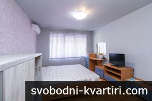 Nadia's Breeze - Spacious 1BR Apartment near the Beach