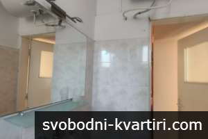 Дава се под наем двустаен апартамент в центъра на Пловдив