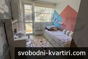 Дава се под наем тристаен апартамент в Спорта Зала! Дава се под наем тристаен апартамент в Спорта Зала!