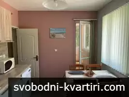 Апартамент Двустаен Лазур